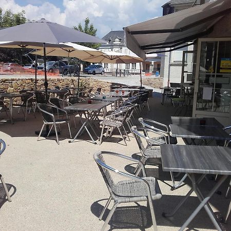 Logis Hotel Restaurant L'Oustal Naves  المظهر الخارجي الصورة